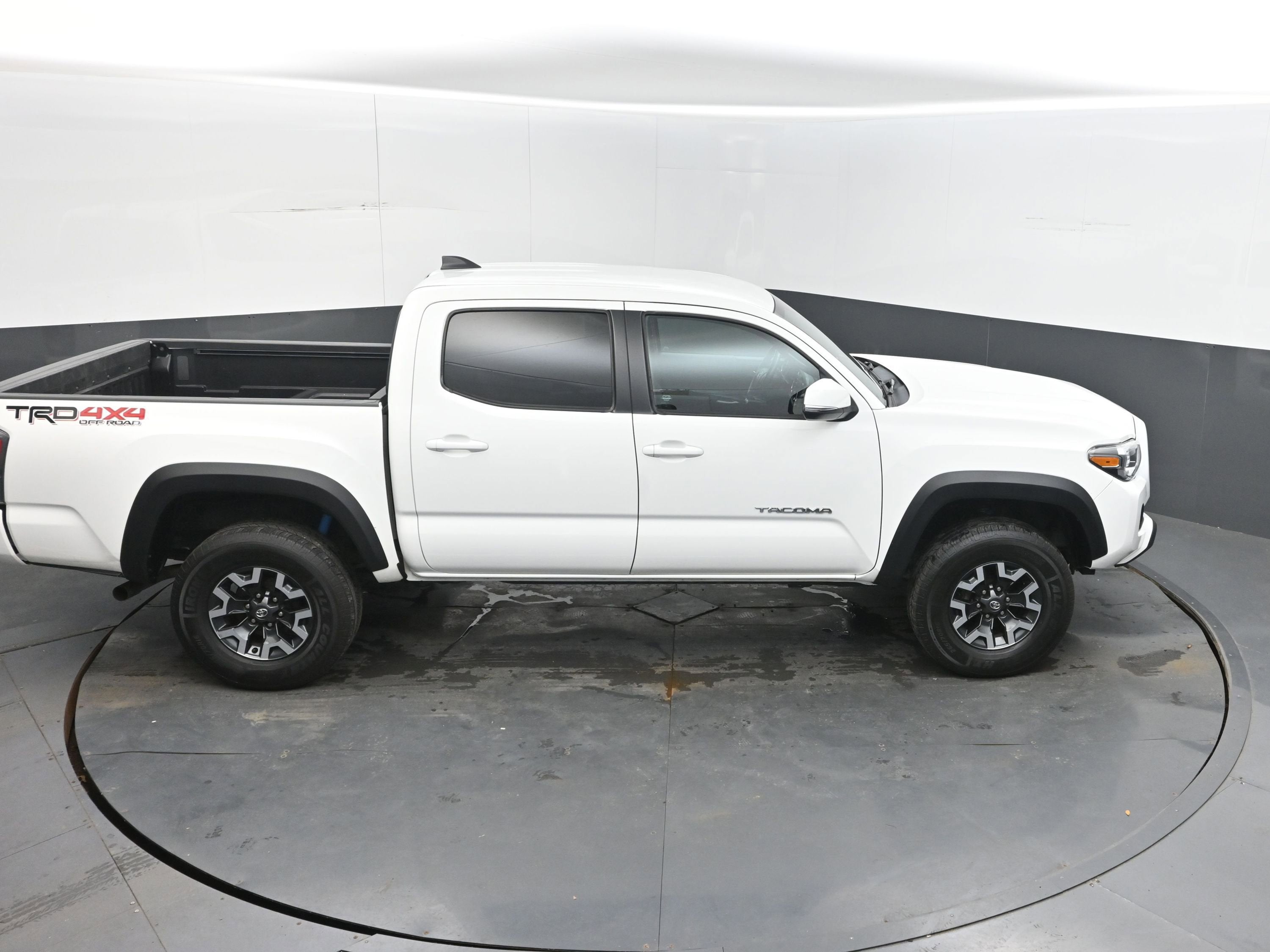 2022 Toyota Tacoma 4WD TRD Off-Road