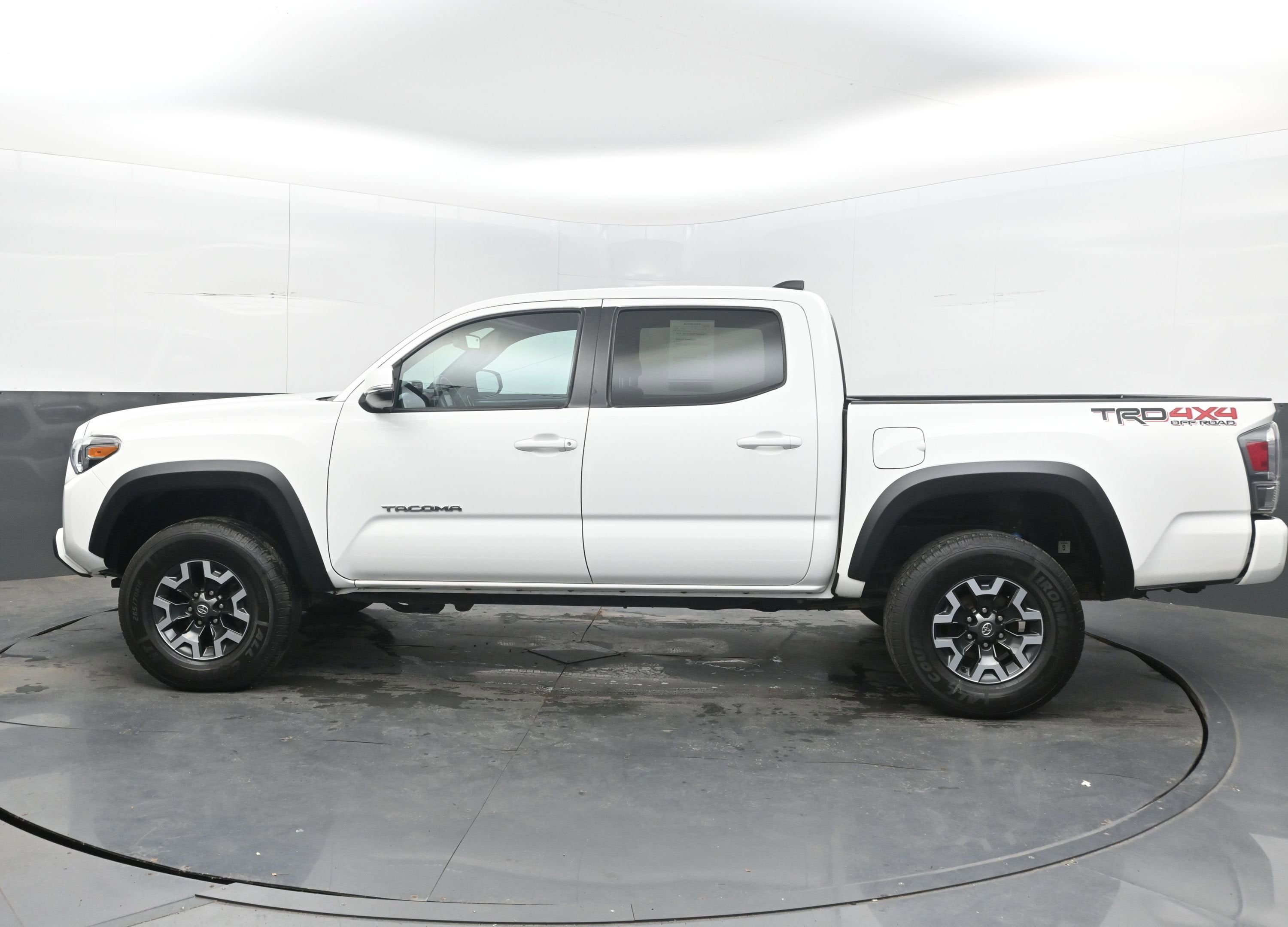 2022 Toyota Tacoma 4WD TRD Off-Road