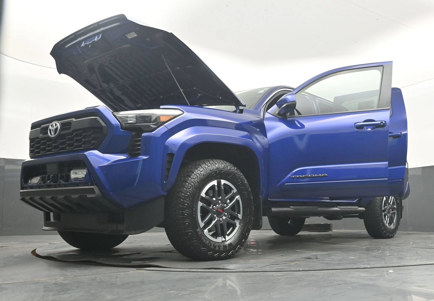 2025 Toyota Tacoma 4WD TRD Sport
