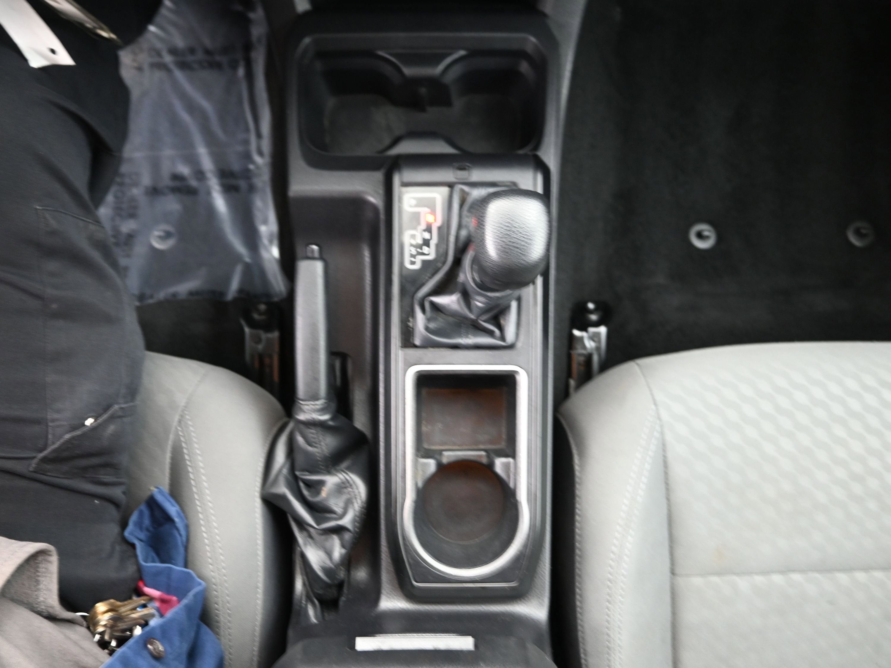 2022 Toyota Tacoma 2WD SR