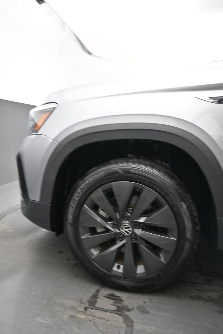 2024 Volkswagen Taos S