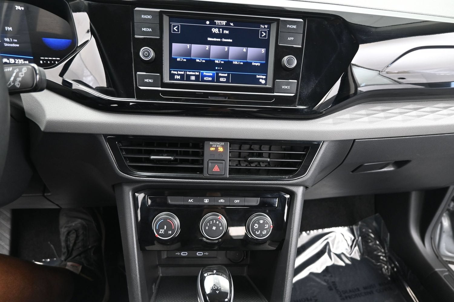 2024 Volkswagen Taos S