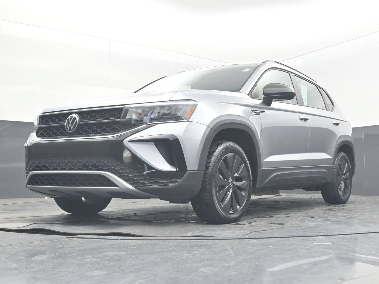 2024 Volkswagen Taos S