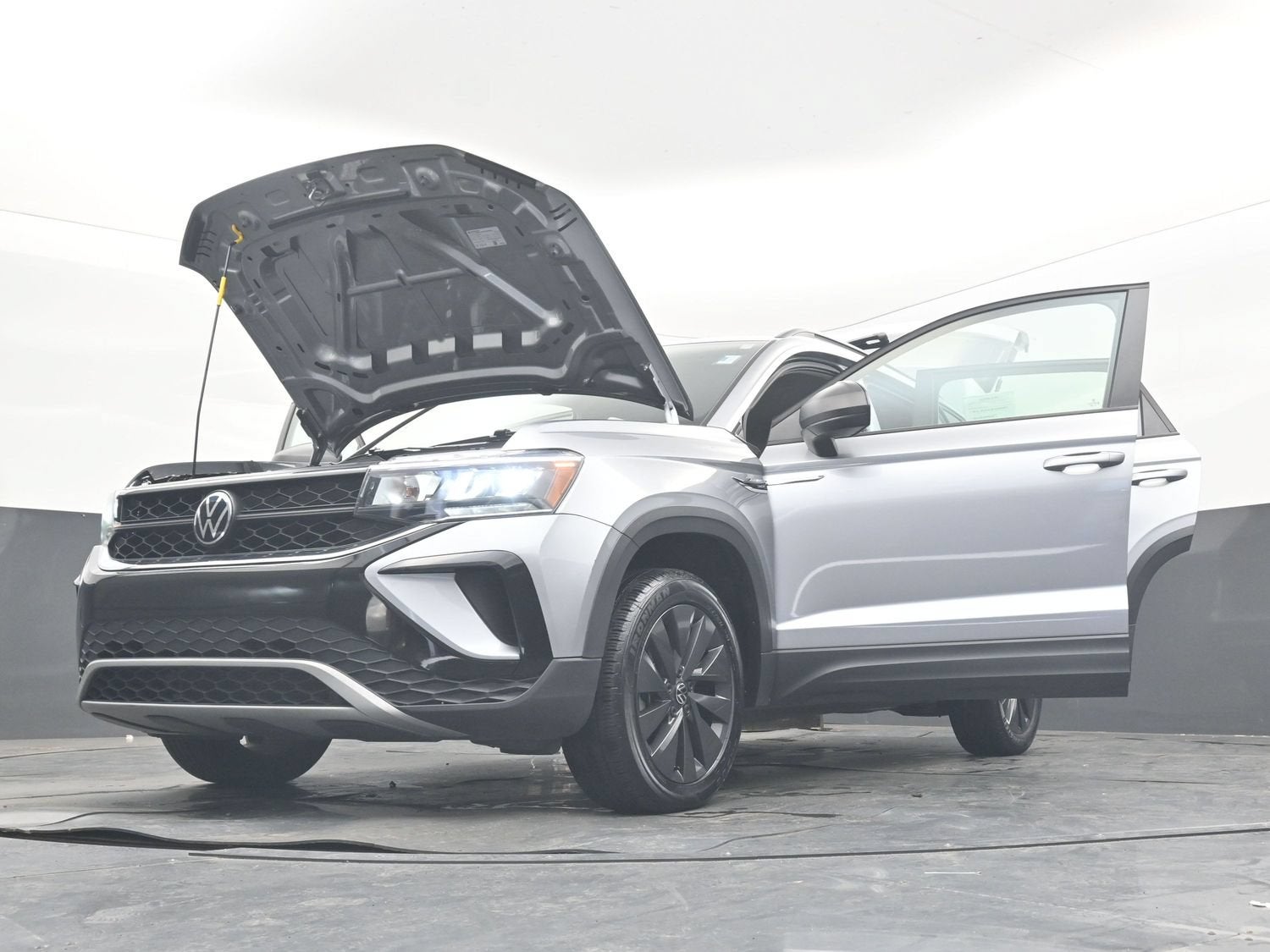 2024 Volkswagen Taos S