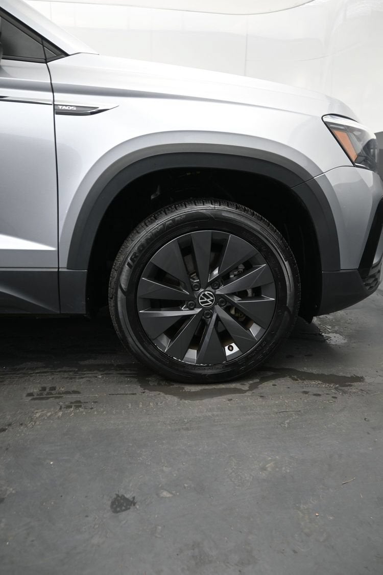 2024 Volkswagen Taos S