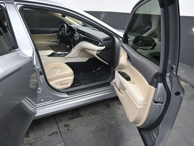 2019 Toyota Camry XLE