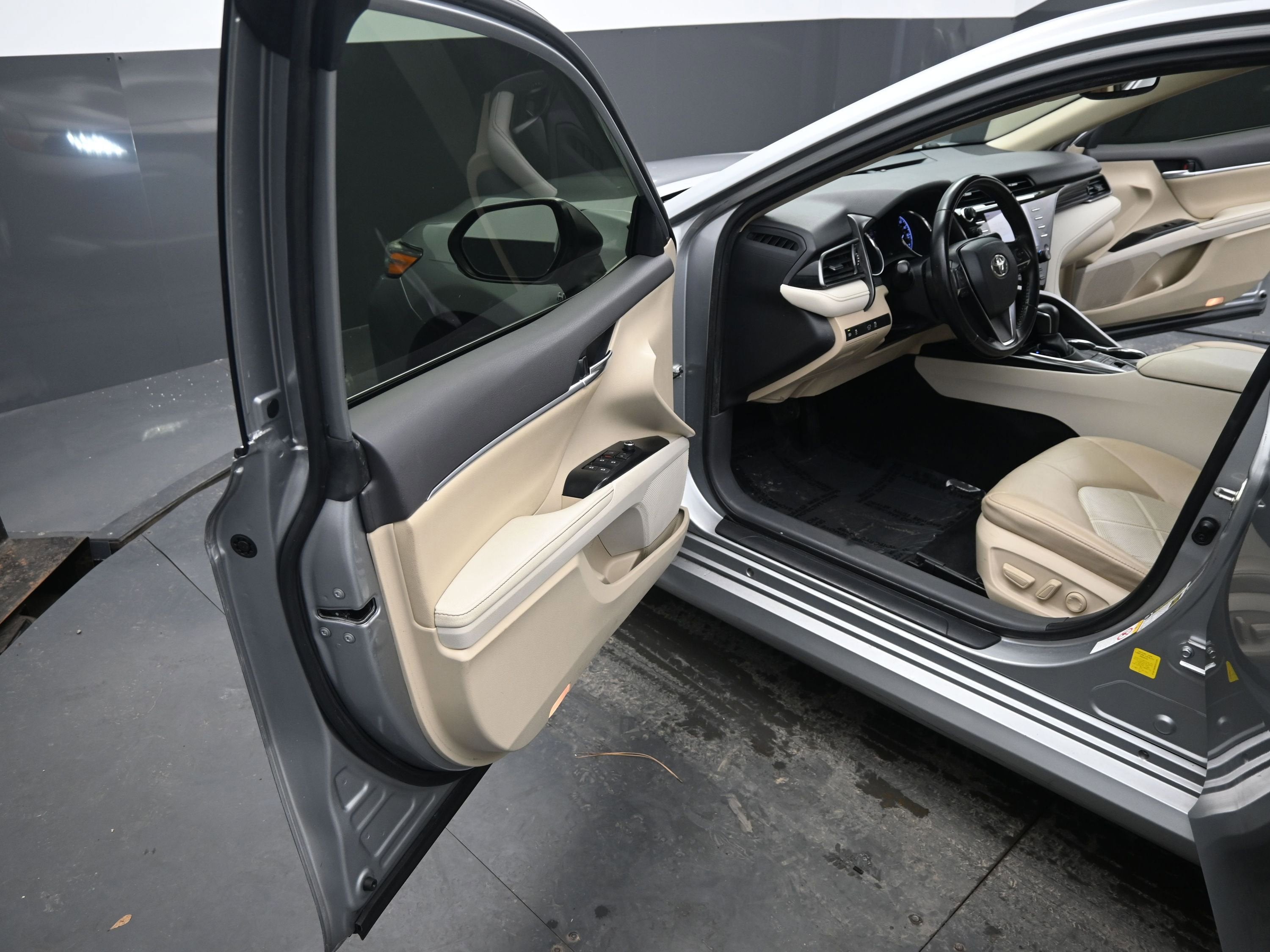 2019 Toyota Camry XLE