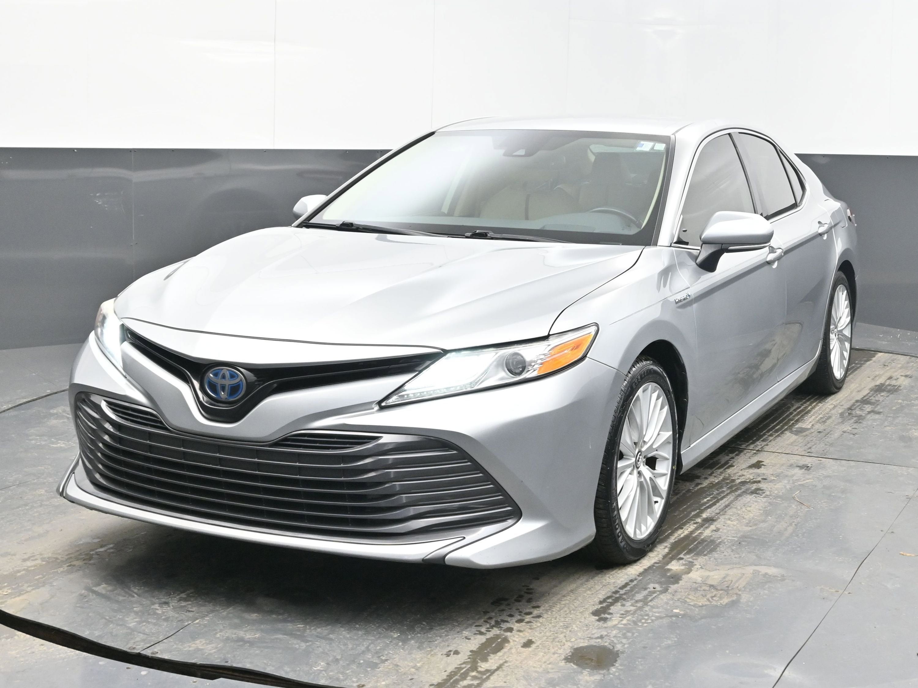 2019 Toyota Camry XLE