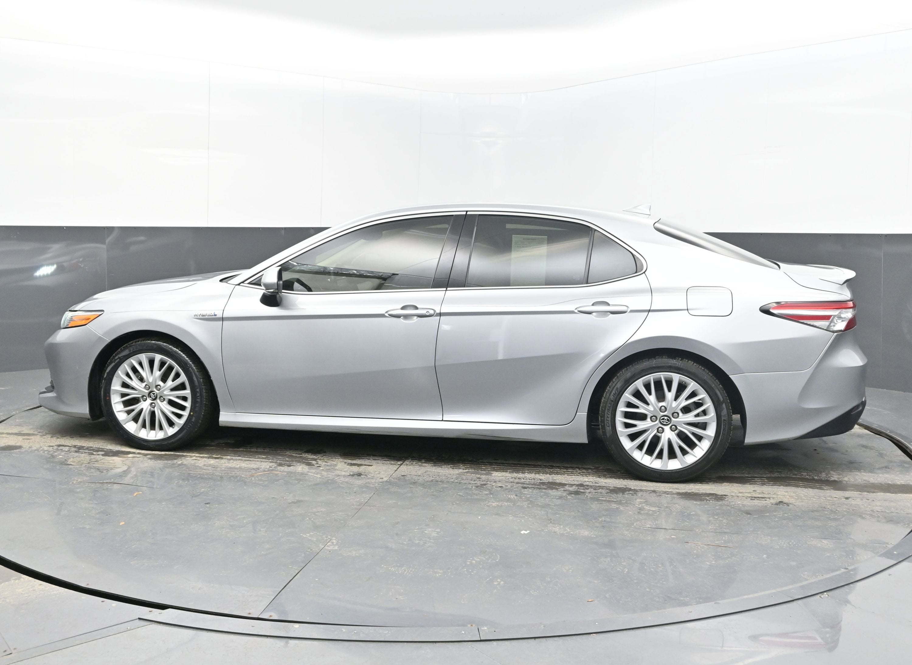 2019 Toyota Camry XLE