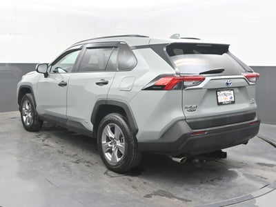 2022 Toyota RAV4 Hybrid XLE