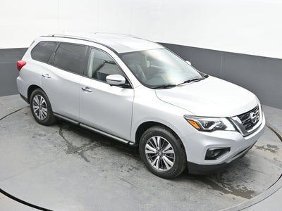 2020 Nissan Pathfinder SL