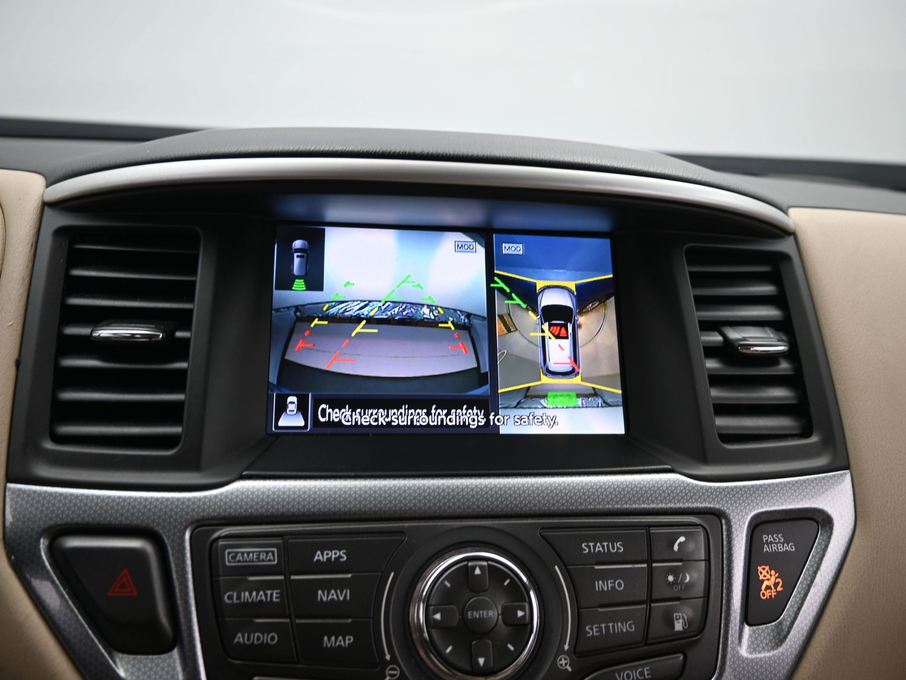 2018 Nissan Pathfinder SL