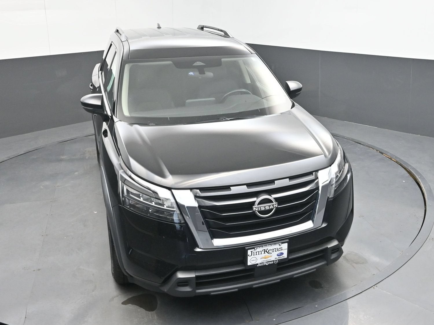 2023 Nissan Pathfinder SV