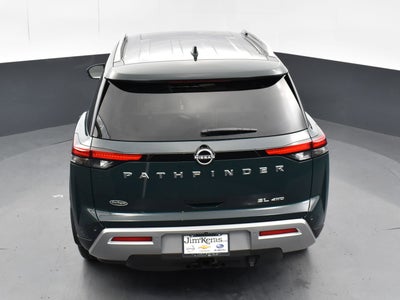 2022 Nissan Pathfinder SL