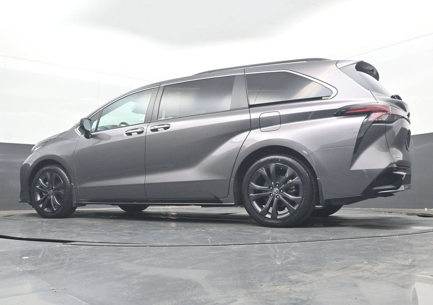 2022 Toyota Sienna XSE