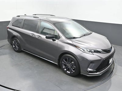 2022 Toyota Sienna XSE