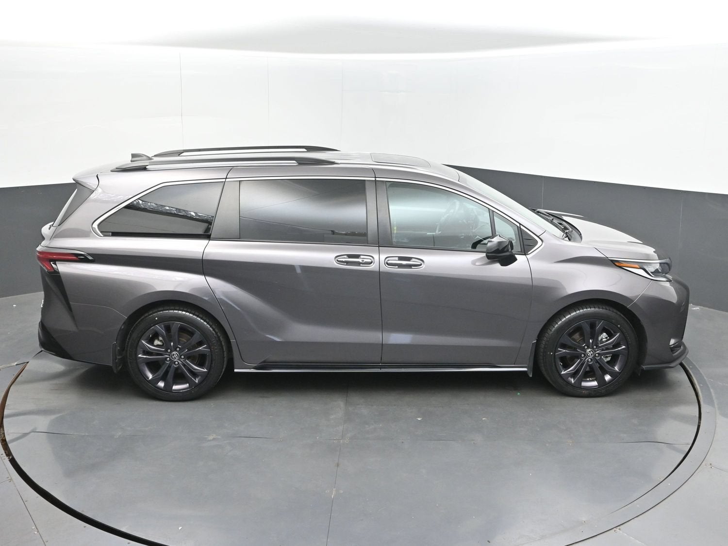 2022 Toyota Sienna XSE