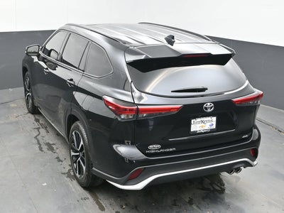 2022 Toyota Highlander XSE
