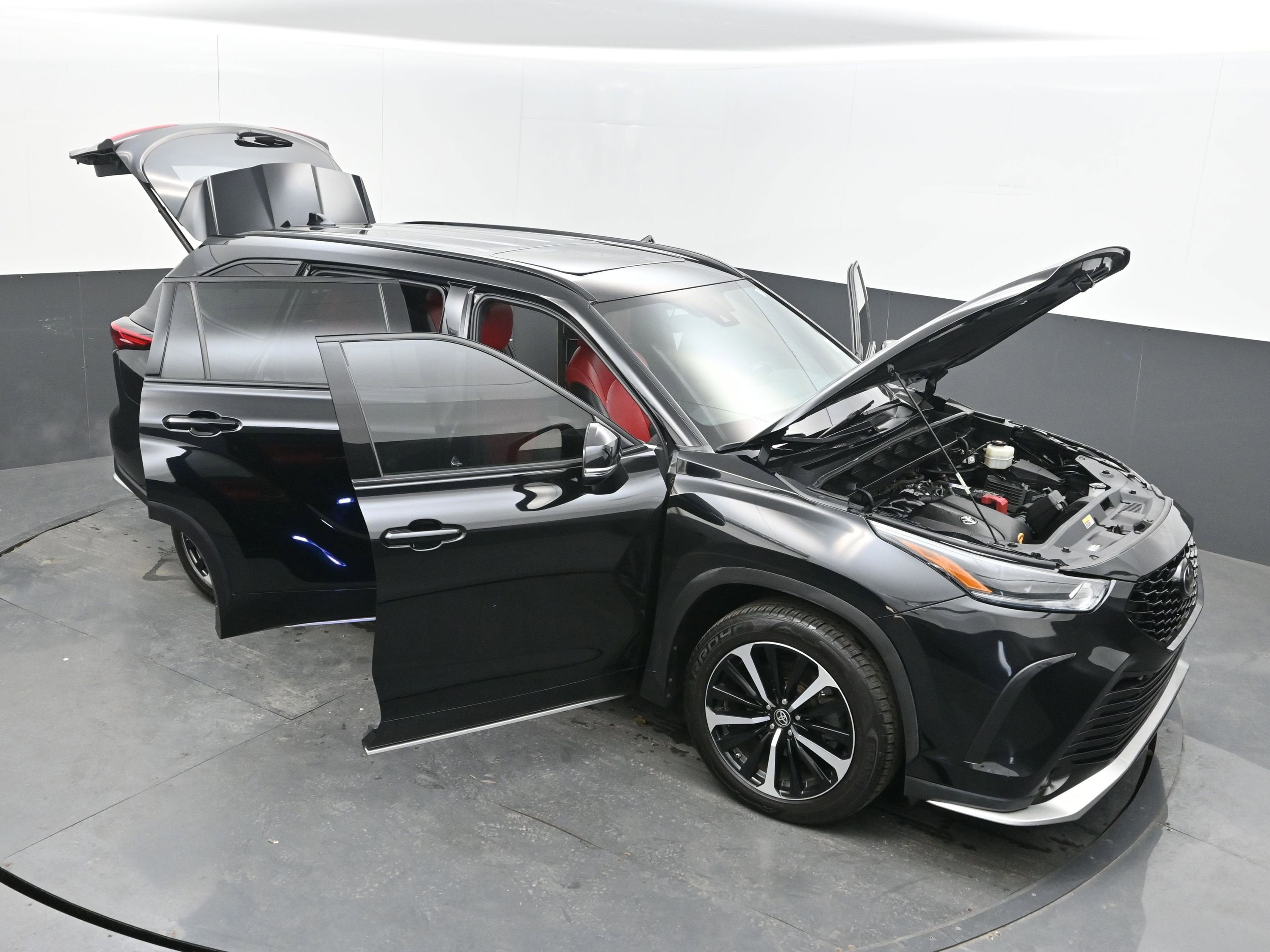 2022 Toyota Highlander XSE