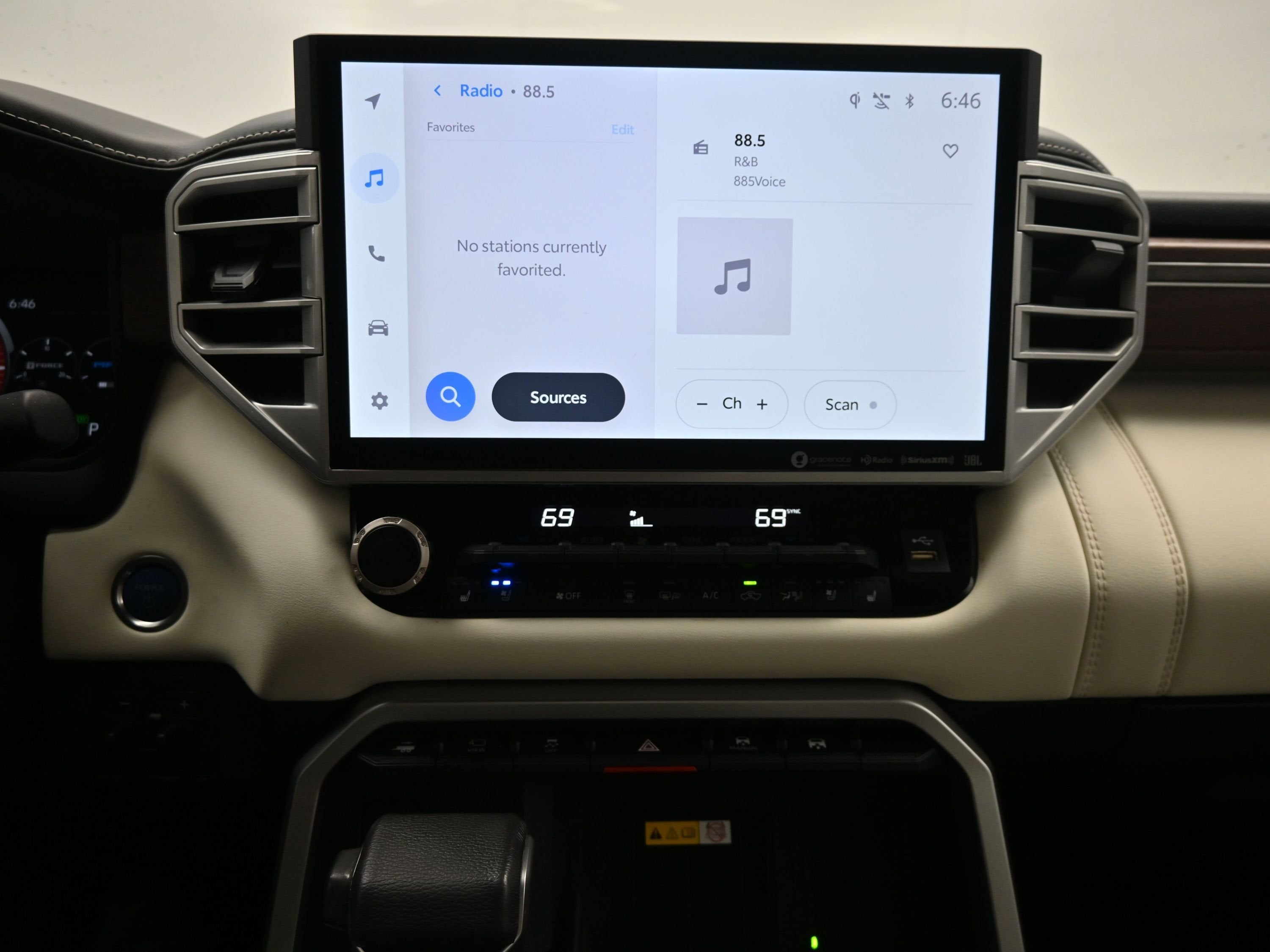 2023 Toyota Tundra 4WD Capstone Hybrid