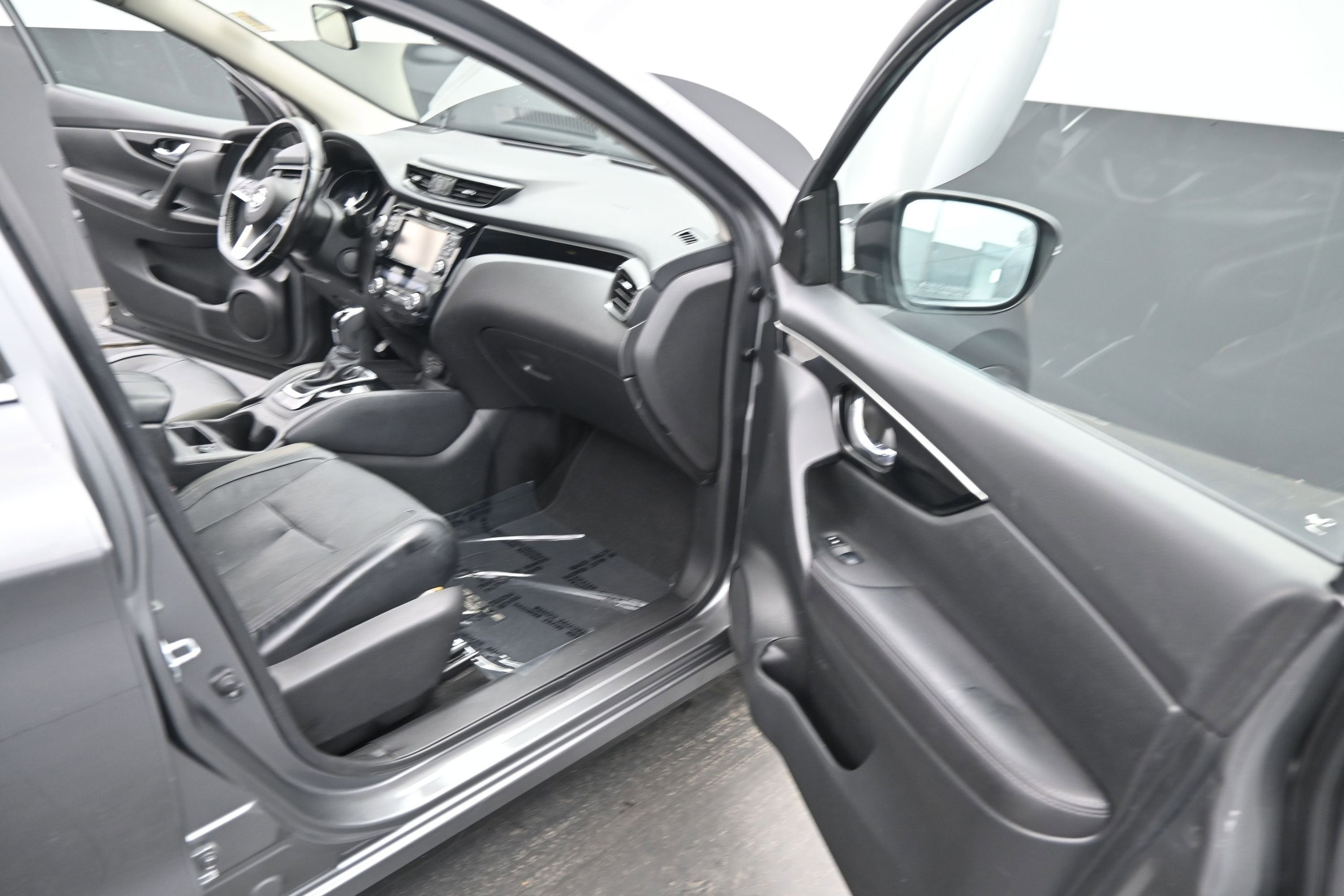 2017 Nissan Rogue Sport SL