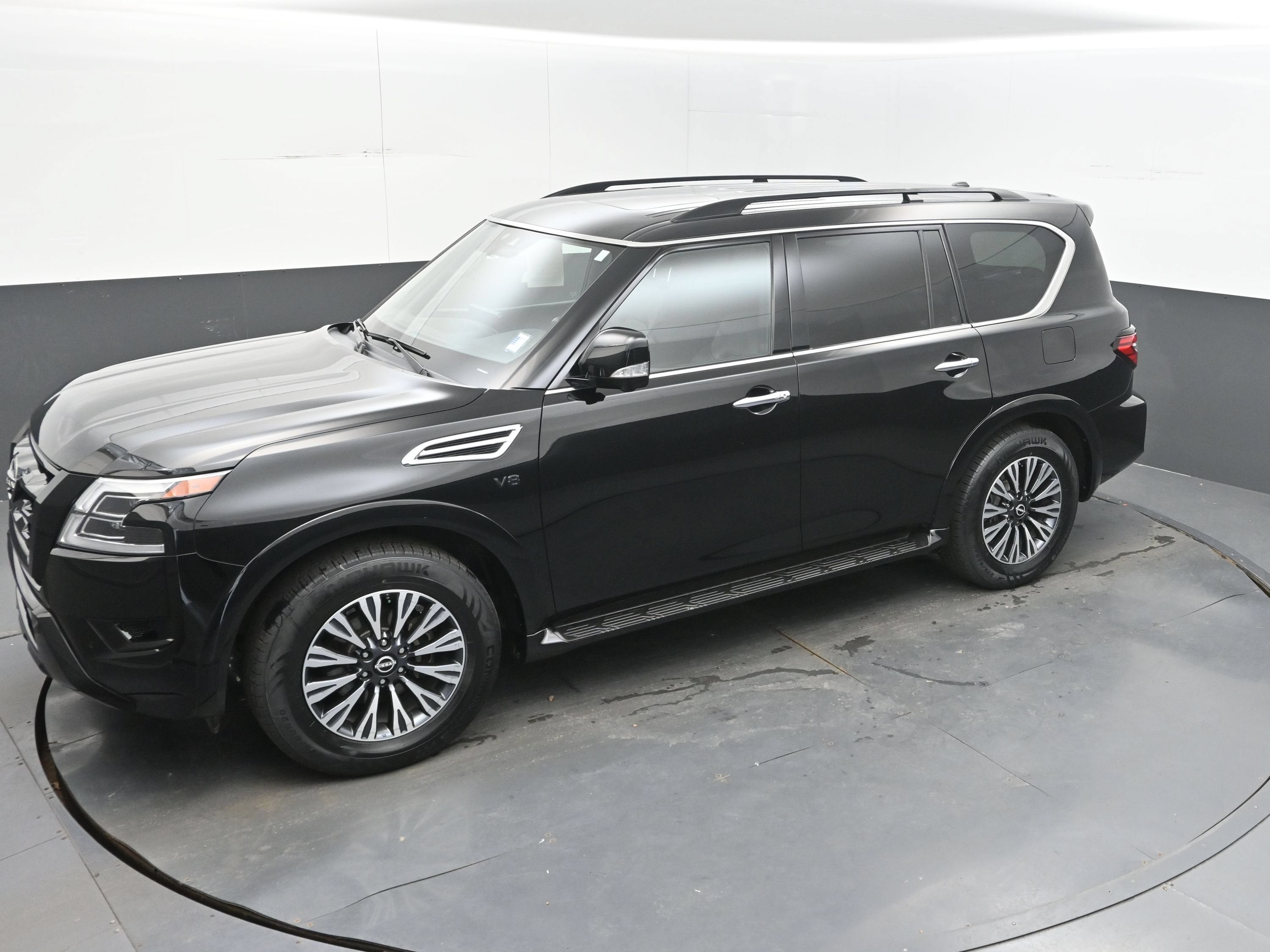 2022 Nissan Armada SL