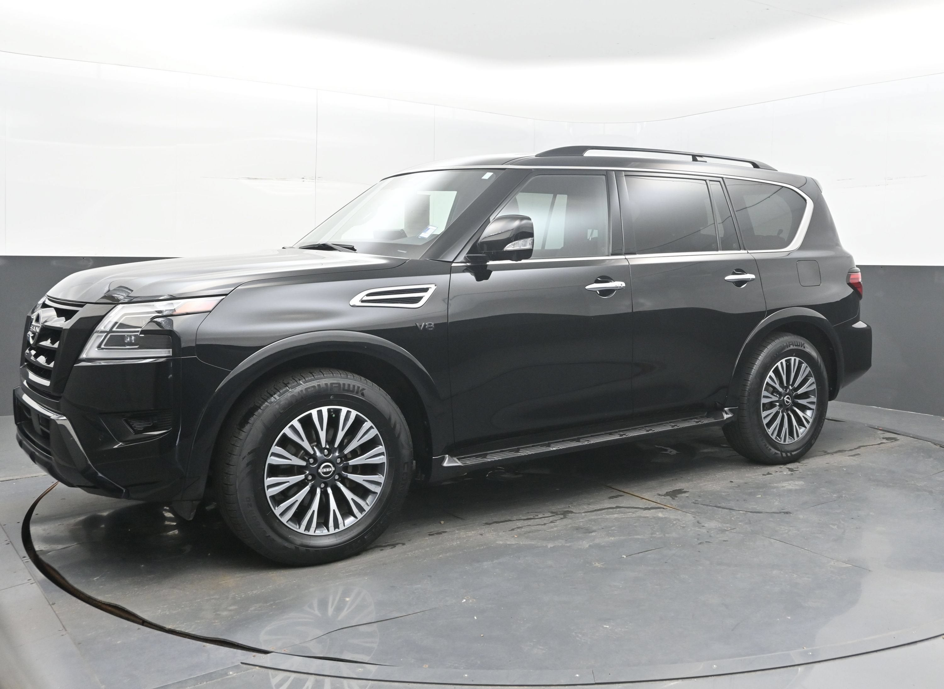 2022 Nissan Armada SL