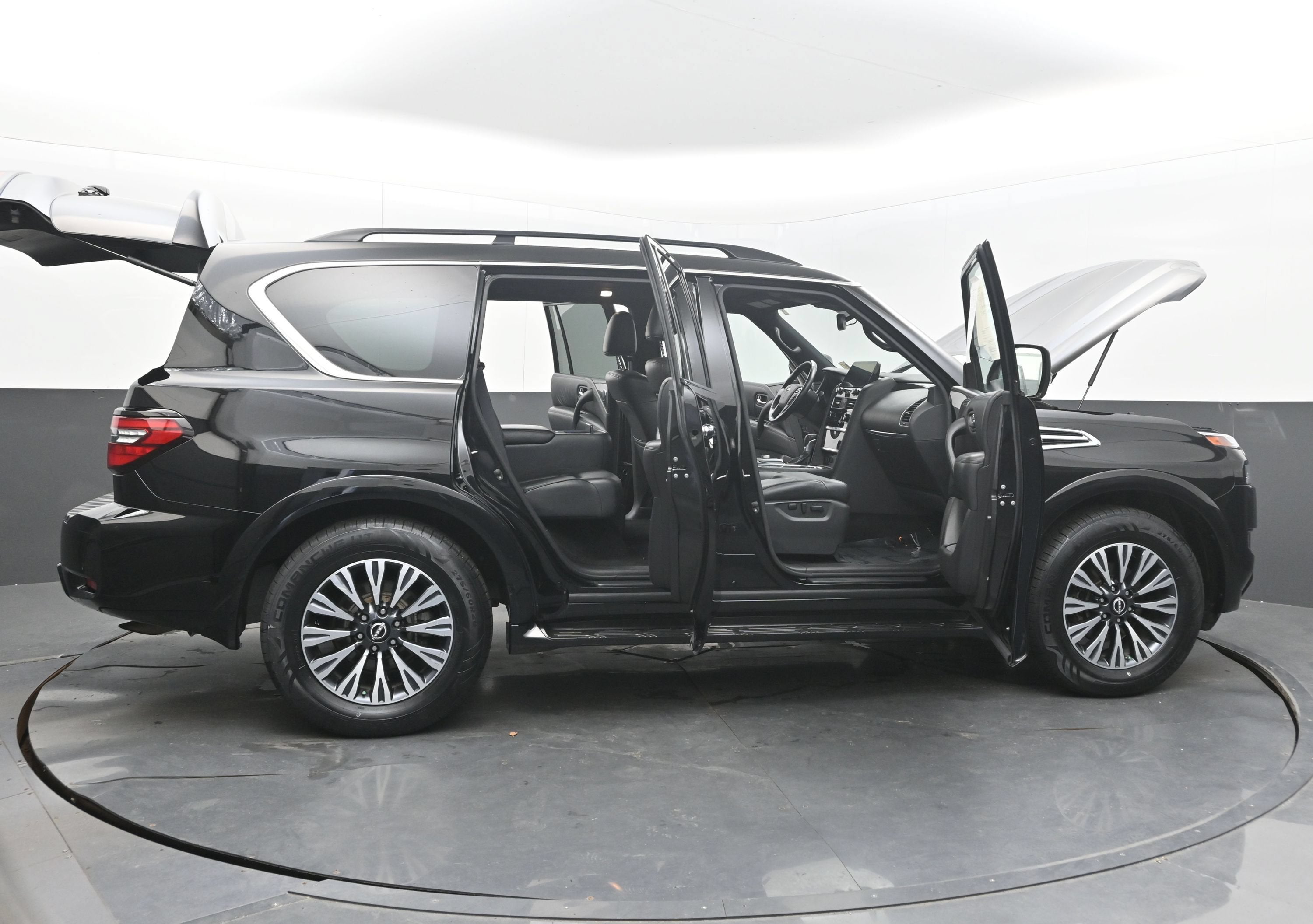 2022 Nissan Armada SL