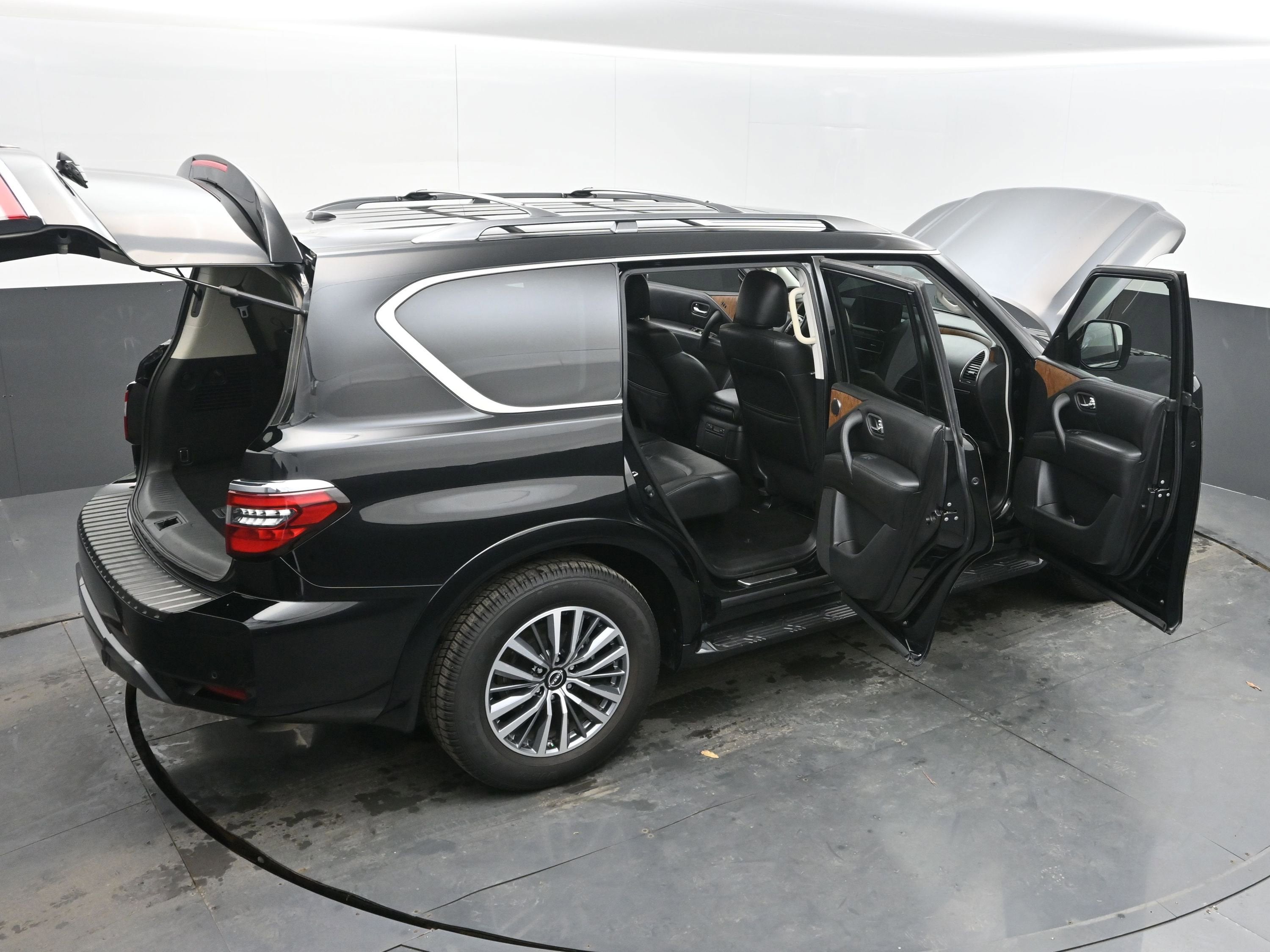 2022 Nissan Armada SL