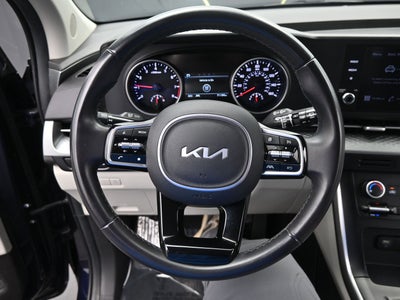 2023 Kia Carnival LX