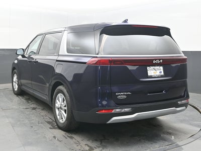 2023 Kia Carnival LX