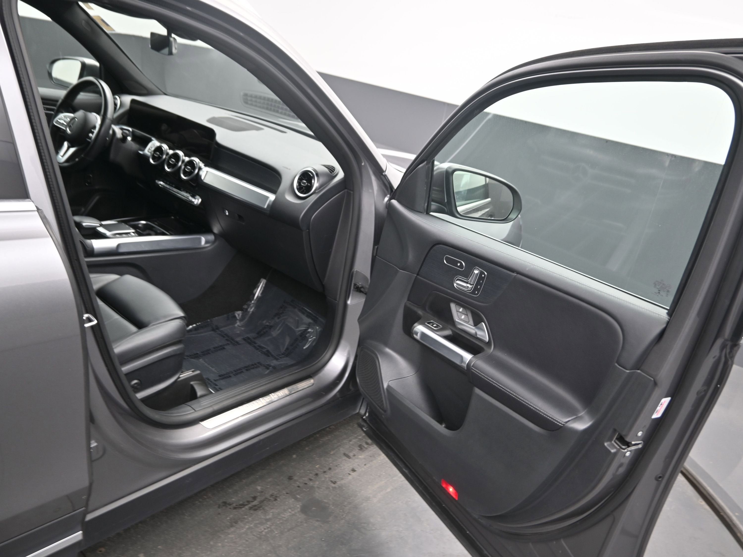 2023 Mercedes-Benz GLB GLB 250