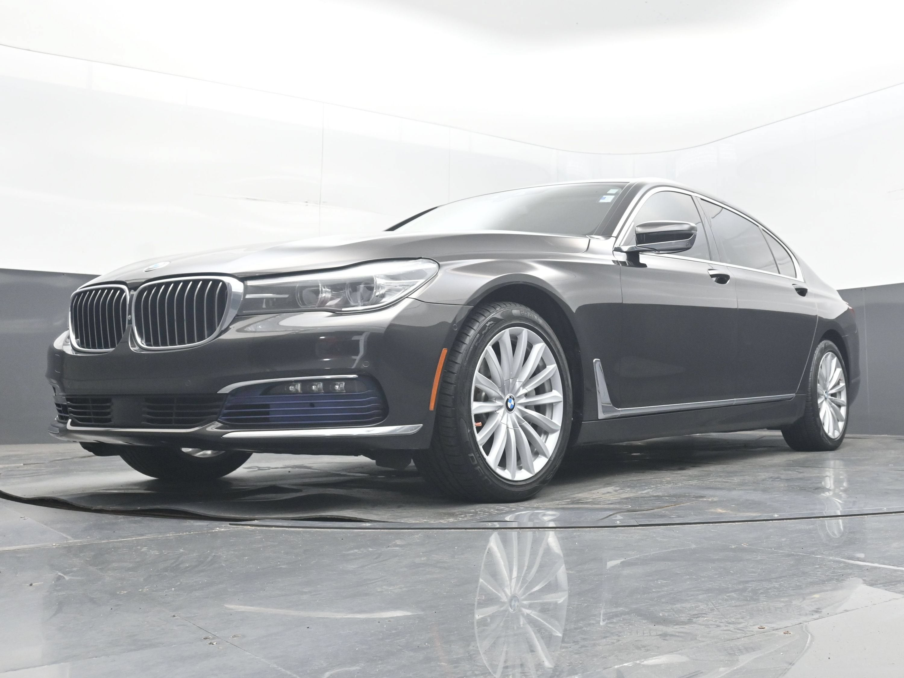 2017 BMW 7 Series 740i xDrive